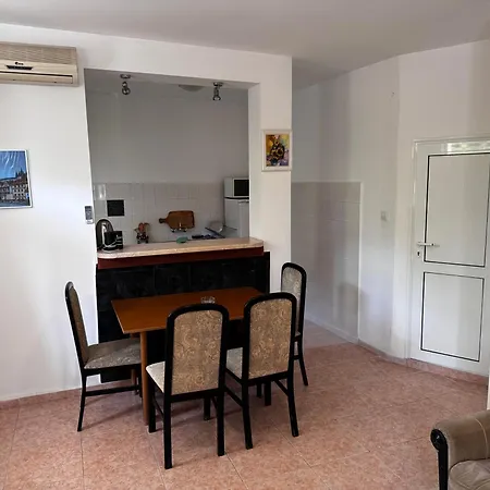 Benadi 3*