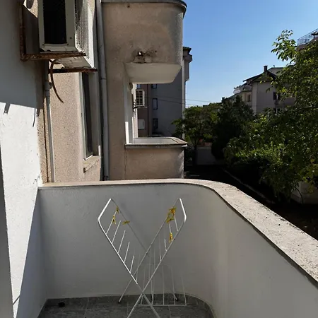 ゲストハウス Benadi 3*