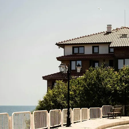 Benadi ゲストハウス